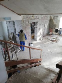 Rekonštrukcia špecializovaného zariadenia - prerab.